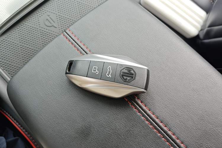 Used MG 7 2023 2.0T Automatic Hunter Luxury Edition Vehicle Key