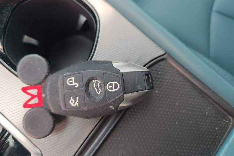 Used MG 7 2023 2.0T Automatic Hunter Luxury Edition Vehicle Key