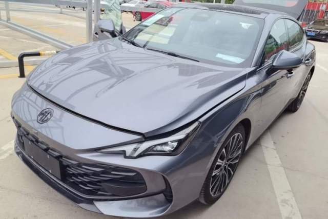Used MG 7 2025 1.5T 300 DCT Elegant Edition