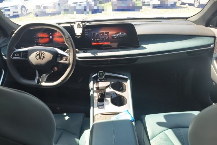 Used MG 7 2025 2.0T Trophy+ Super Sport Edition Center Console