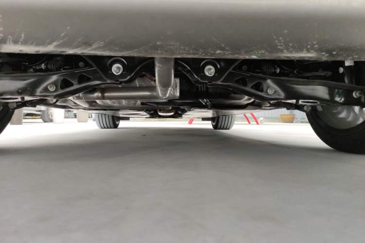 Used MG 7 2025 1.5T 300 DCT Elegant Edition Chassis Rear