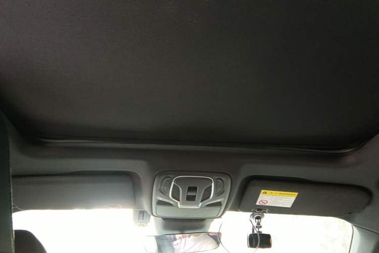 Used MG 7 2025 2.0T 405 AT Luxury Edition Headliner