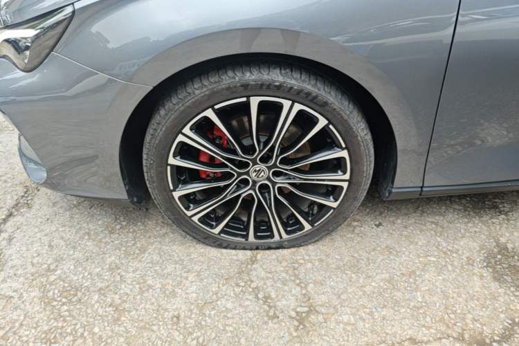 Used MG 7 2025 2.0T 405 AT Luxury Edition Left Front Wheel Hub