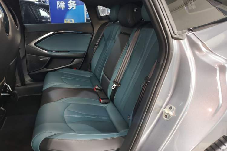 Used MG 7 2025 2.0T Trophy+ Super Intelligent Driving Edition Left Rear Seat
