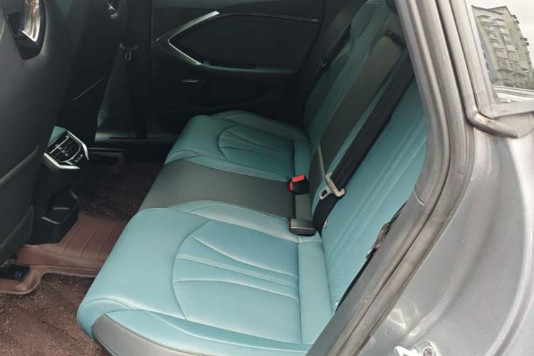 Used MG 7 2025 2.0T 405 AT Luxury Edition Left Rear Seat
