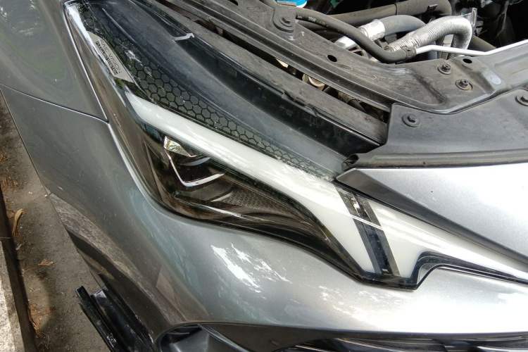 Used MG 7 2025 2.0T 405 AT Luxury Edition Right Front Headlight