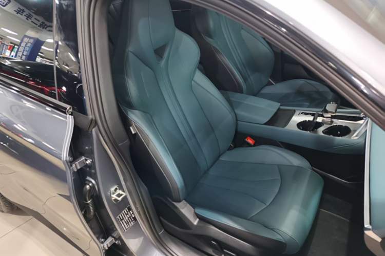 Used MG 7 2025 2.0T Trophy+ Super Intelligent Driving Edition Right Front Seat