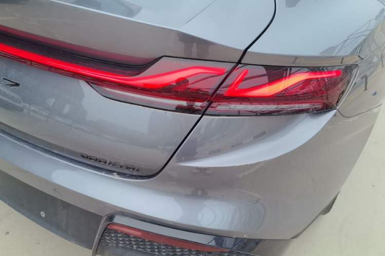 Used MG 7 2025 1.5T 300 DCT Elegant Edition Right Rear Taillight