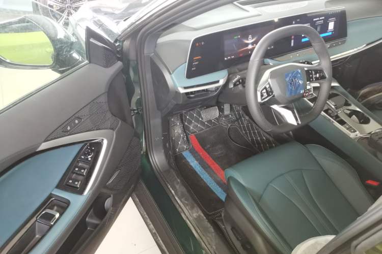 Used MG 7 2025 1.5T 300 DCT Luxury Edition Driver Seat