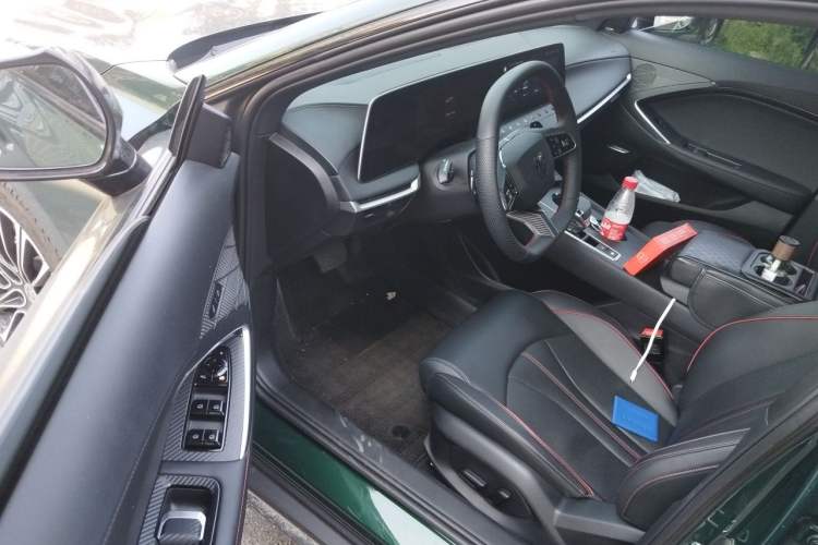 Used MG 7 2025 1.5T 300 DCT Elegant Edition Driver Seat