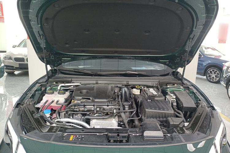 Used MG 7 2025 1.5T 300 DCT Elegant Edition Engine Bay