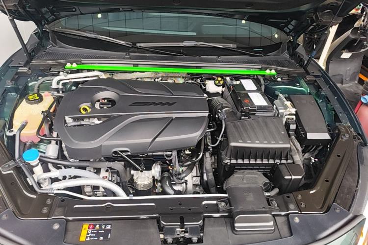 Used MG 7 2025 2.0T Trophy+ Super Intelligent Driving Edition Engine Bay