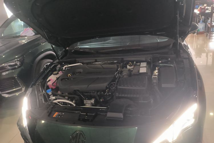 Used MG 7 2025 2.0T 405 AT Luxury Edition Engine Bay