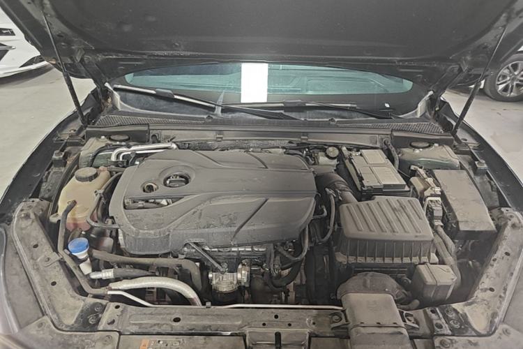 Used MG 7 2025 2.0T 405 AT Luxury Edition Engine Bay