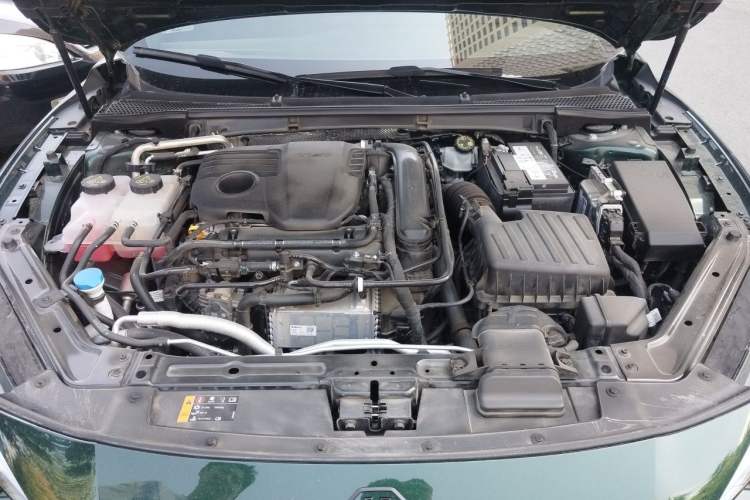 Used MG 7 2025 1.5T 300 DCT Elegant Edition Engine Bay
