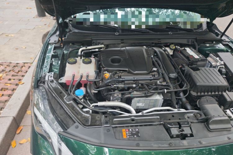 Used MG 7 2025 1.5T 300 DCT Elegant Edition Engine Bay Right