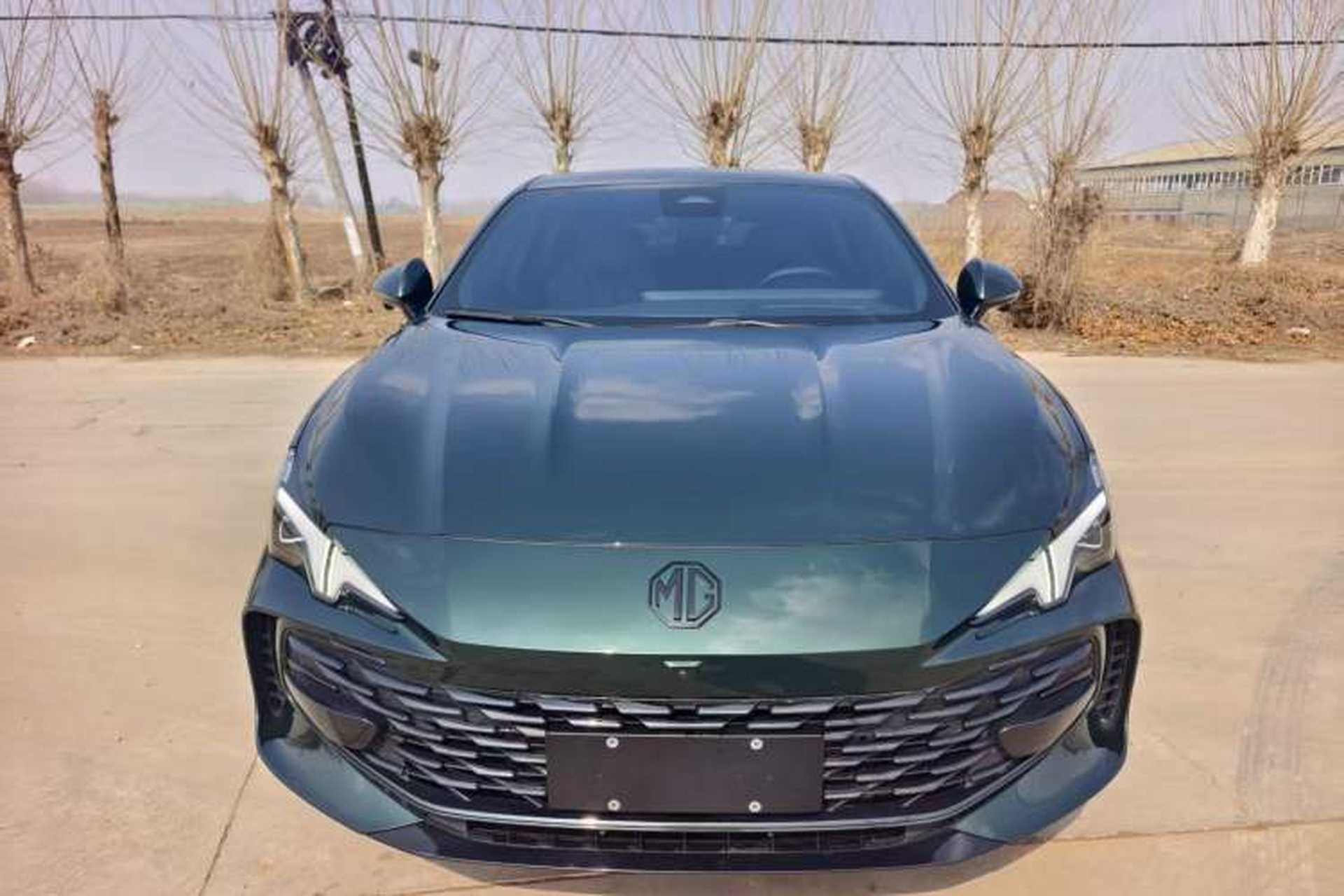 Used MG 7 2025 2.0T 405 AT Luxury Edition Exterior 1