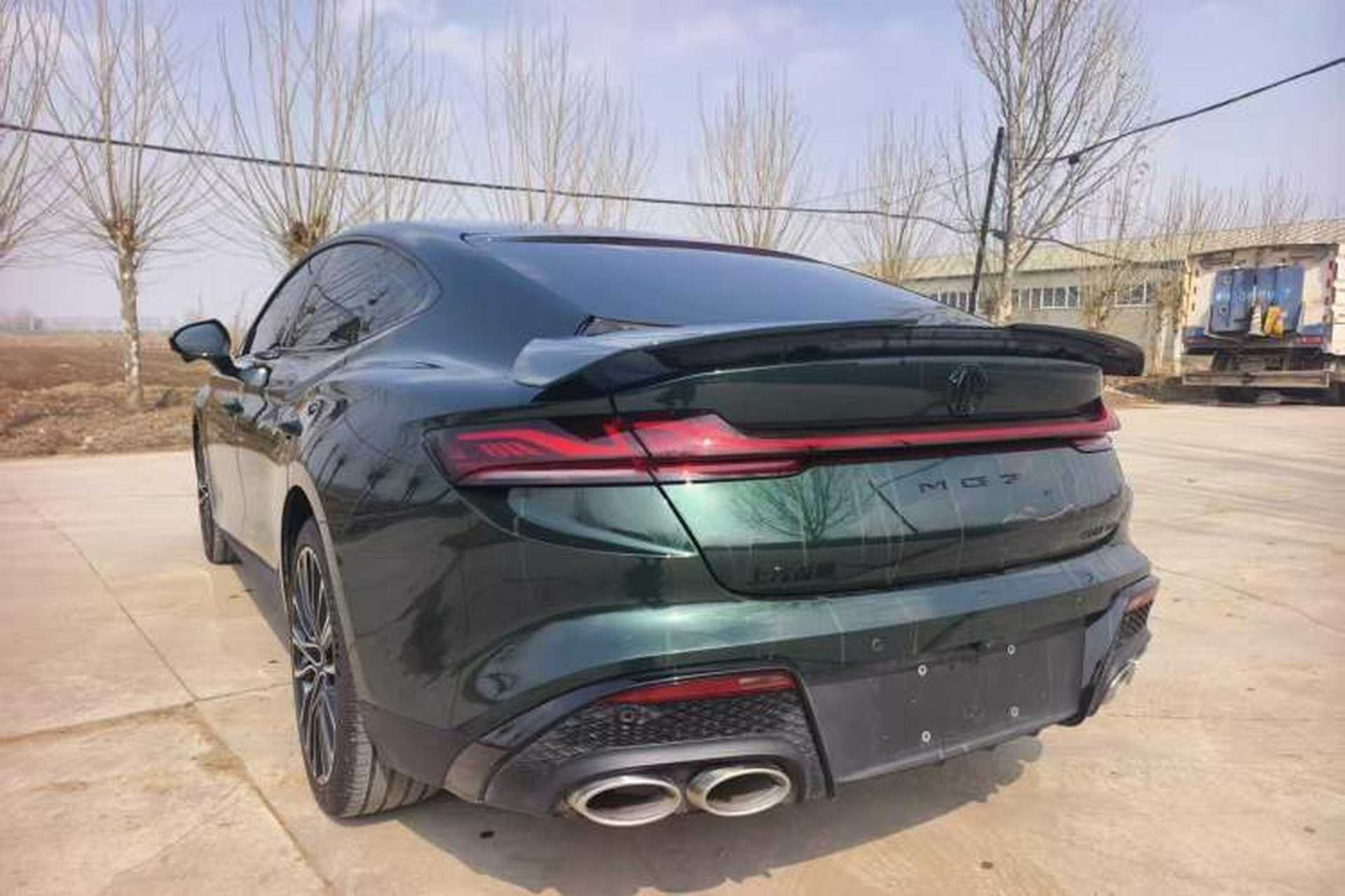 Used MG 7 2025 2.0T 405 AT Luxury Edition Exterior 4