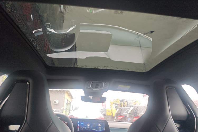 Used MG 7 2025 1.5T 300 DCT Elegant Edition Headliner