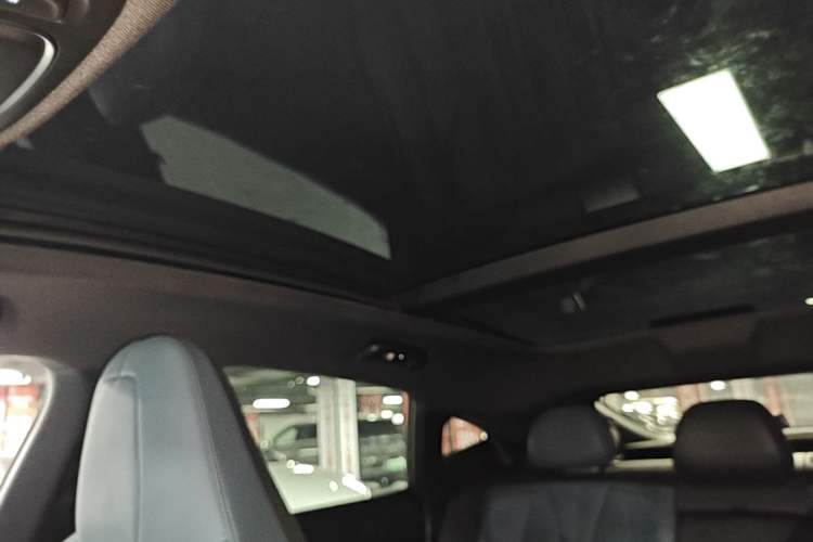 Used MG 7 2025 2.0T 405 AT Luxury Edition Headliner