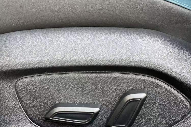Used MG 7 2025 1.5T 300 DCT Luxury Edition Interior 7