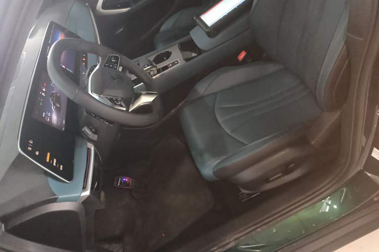 Used MG 7 2025 2.0T 405 AT Luxury Edition Left Front Seat