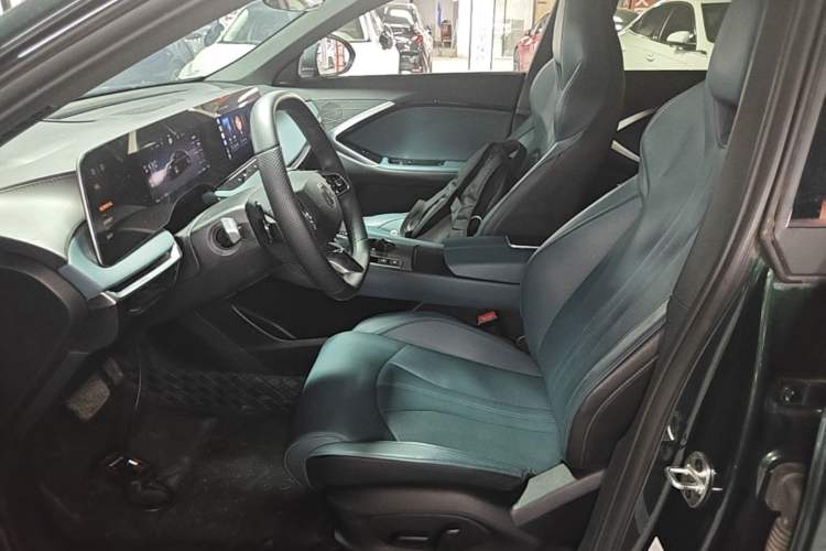 Used MG 7 2025 2.0T 405 AT Luxury Edition Left Front Seat