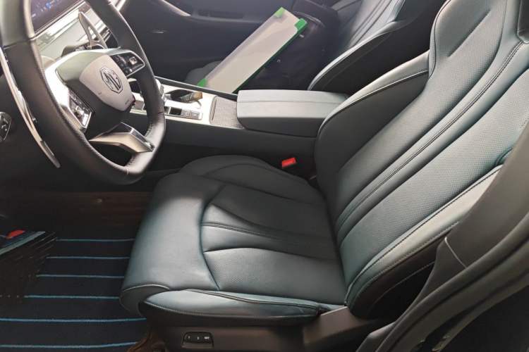 Used MG 7 2025 2.0T Trophy+ Super Intelligent Driving Edition Left Front Seat