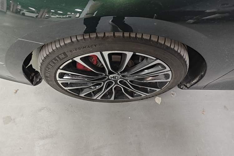 Used MG 7 2025 2.0T 405 AT Luxury Edition Left Front Wheel Hub