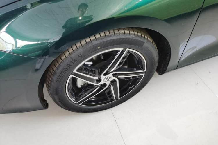 Used MG 7 2025 1.5T 300 DCT Luxury Edition Left Front Wheel Hub