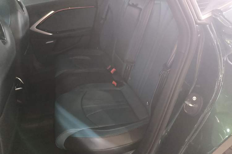Used MG 7 2025 2.0T 405 AT Luxury Edition Left Rear Seat