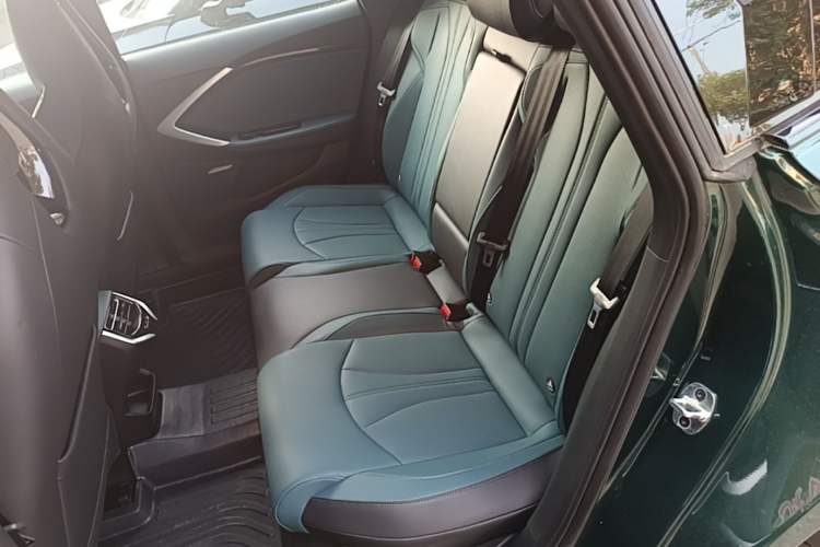 Used MG 7 2025 1.5T 300 DCT Elegant Edition Left Rear Seat