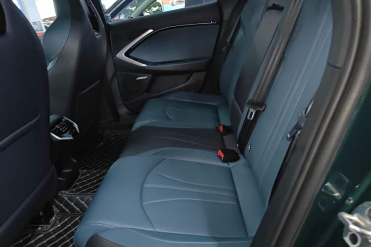 Used MG 7 2025 2.0T Trophy+ Super Sport Edition Left Rear Seat