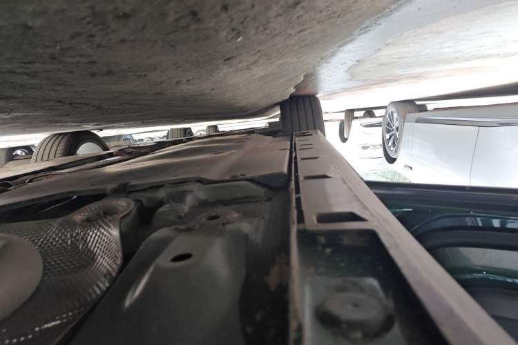 Used MG 7 2025 1.5T 300 DCT Elegant Edition Left Side Sill