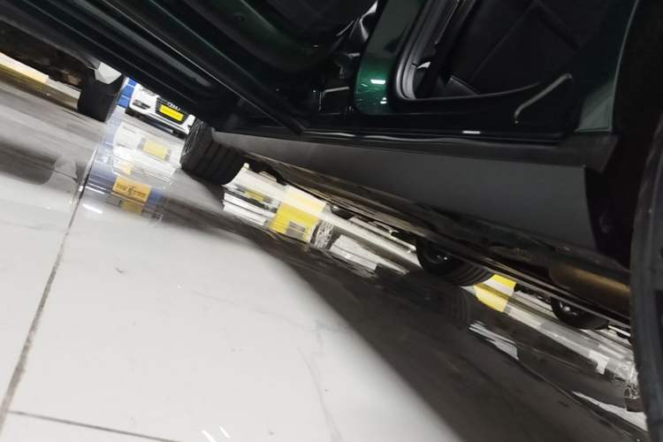 Used MG 7 2025 2.0T 405 AT Luxury Edition Left Side Sill