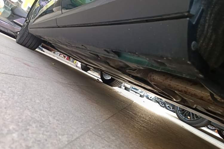 Used MG 7 2025 1.5T 300 DCT Elegant Edition Left Side Sill
