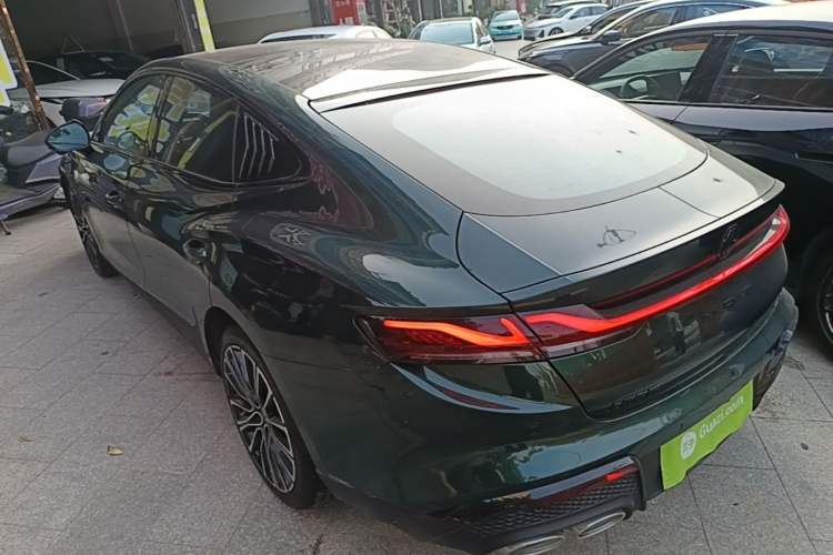 Used MG 7 2025 1.5T 300 DCT Elegant Edition Rear Left 45 Deg