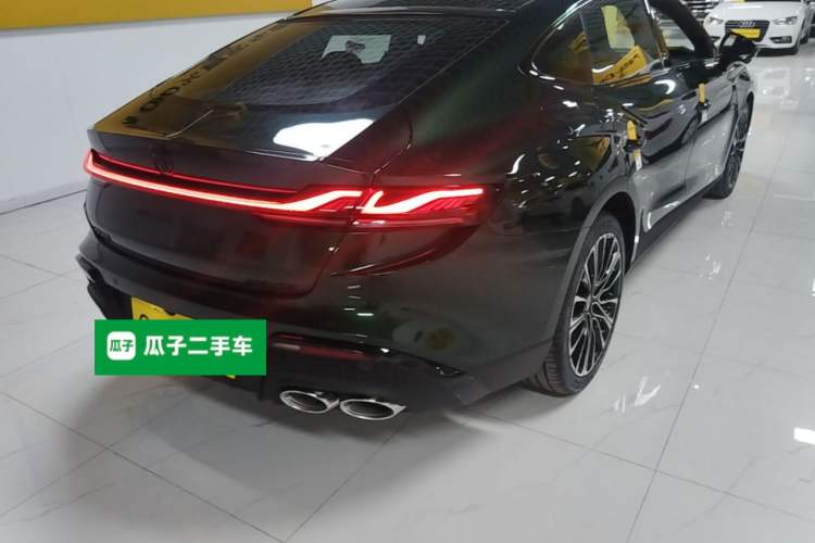 Used MG 7 2025 2.0T 405 AT Luxury Edition Rear Right 45 Deg