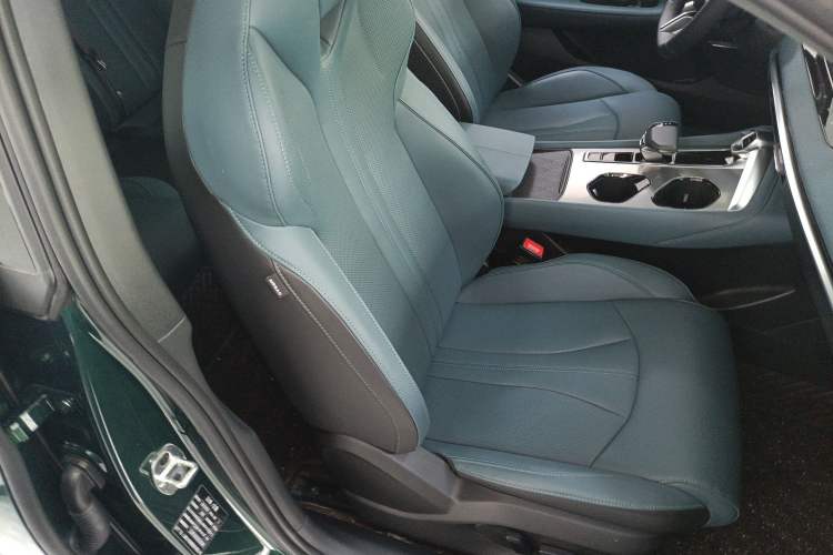 Used MG 7 2025 1.5T 300 DCT Elegant Edition Right Front Seat