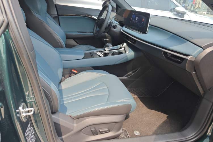 Used MG 7 2025 1.5T 300 DCT Elegant Edition Right Front Seat