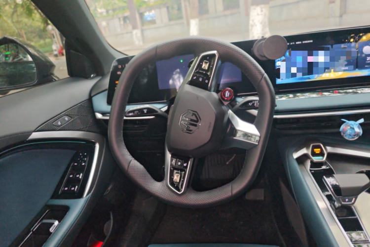 Used MG 7 2025 1.5T 300 DCT Elegant Edition Steering Wheel