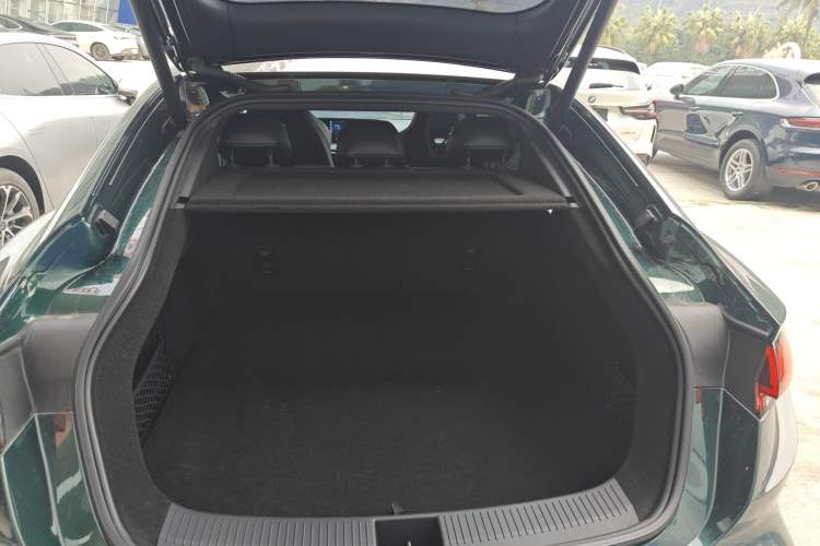 Used MG 7 2025 1.5T 300 DCT Elegant Edition Trunk