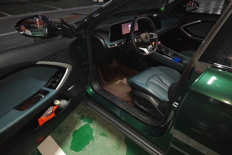 Used MG 7 2025 1.5T 300 DCT Elegant Edition Driver Seat