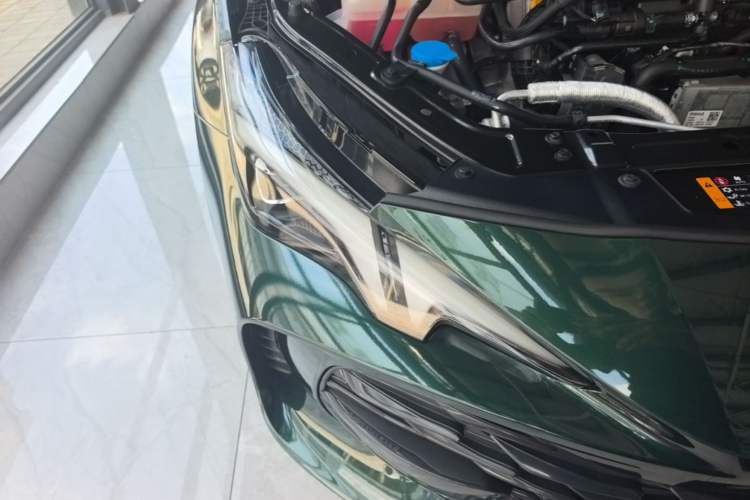 Used MG 7 2025 1.5T 300 DCT Luxury Edition Right Front Headlight