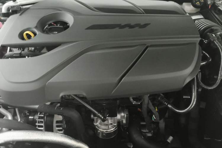 Used MG 7 2025 2.0T 405 AT Luxury Edition Engine Bay