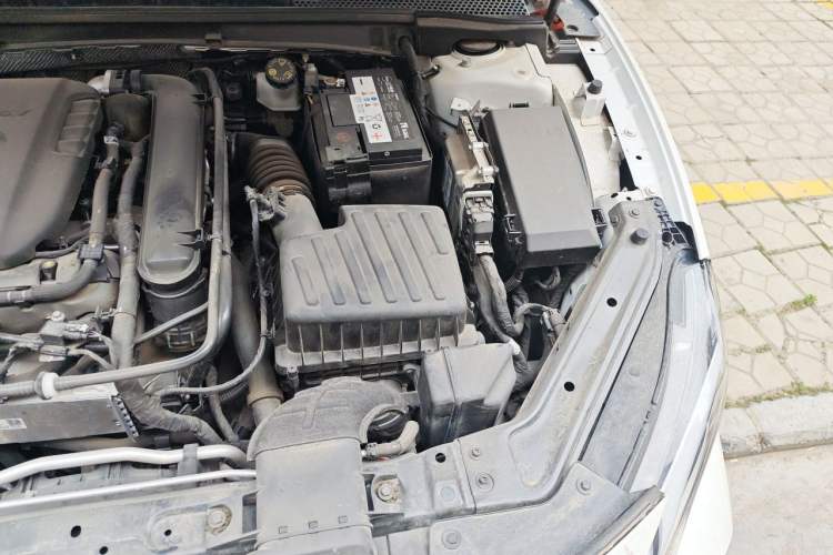 Used MG 7 2025 1.5T 300 DCT Elegant Edition Engine Bay Left