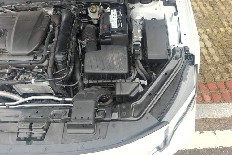 Used MG 7 2025 1.5T 300 DCT Elegant Edition Engine Bay Left