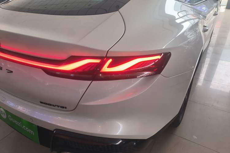 Used MG 7 2025 1.5T 300 DCT Luxury Edition Exterior 3