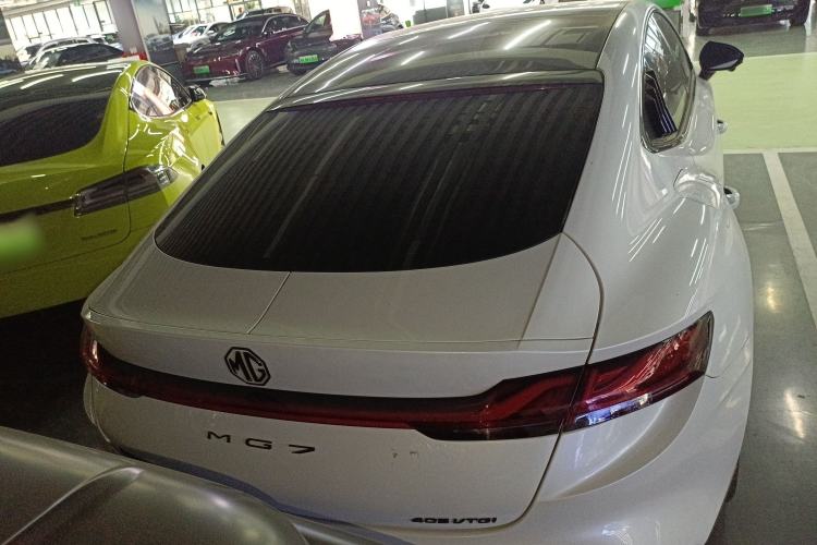 Used MG 7 2025 2.0T 405 AT Luxury Edition Exterior 4