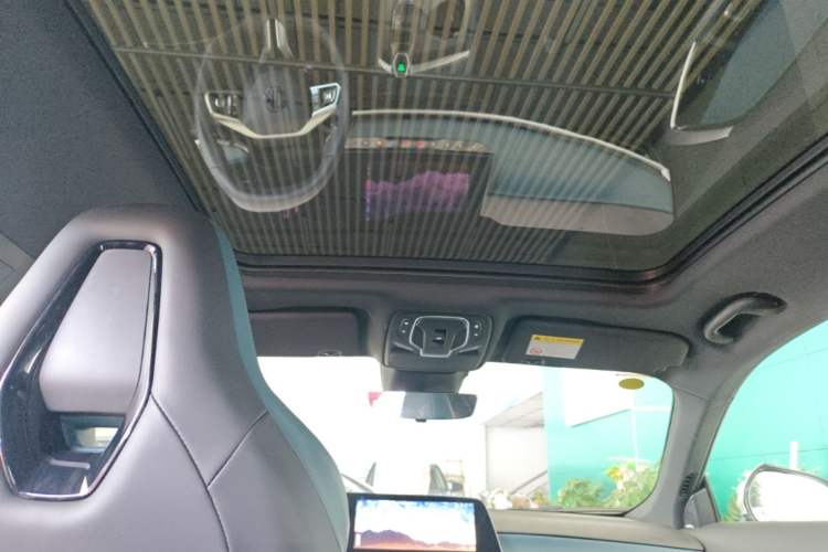 Used MG 7 2025 1.5T 300 DCT Elegant Edition Headliner
